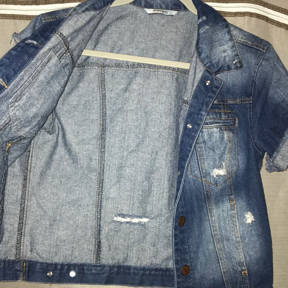 Jean jacket - Picture 6 of 6